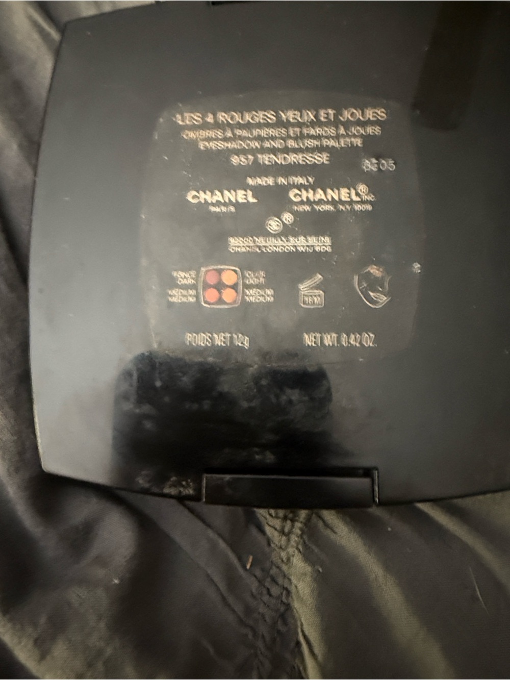 CHANEL 3 blusher and one bronzer/contour powder - Picture 3 of 3
